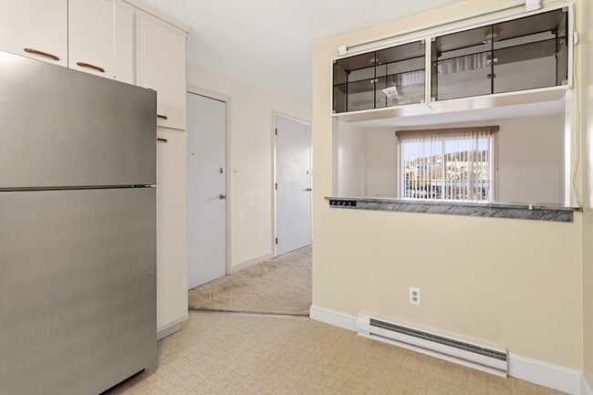 Building Photo - 36 Essex St