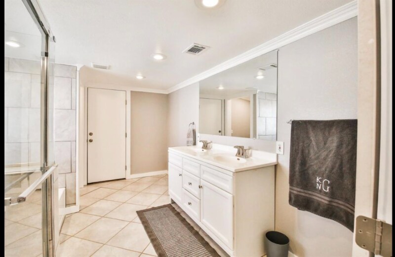 Building Photo - 5320 25th St