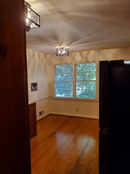 Building Photo - 5805 Mountain Creek Rd NE