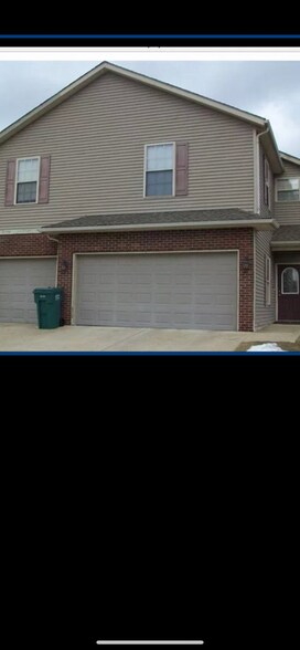 Building Photo - 3401 Wyndham Way