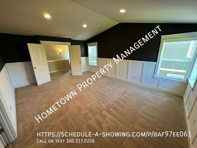 Building Photo - 4235 Cashmere Dr NE