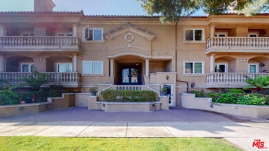 Building Photo - 11440 National Blvd