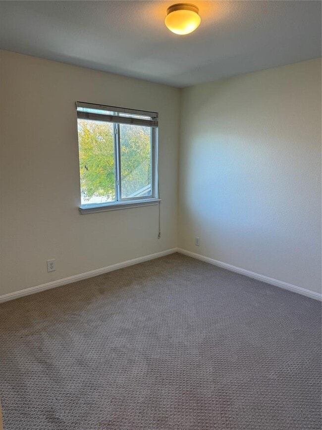 Building Photo - 929 Niobrara River Dr