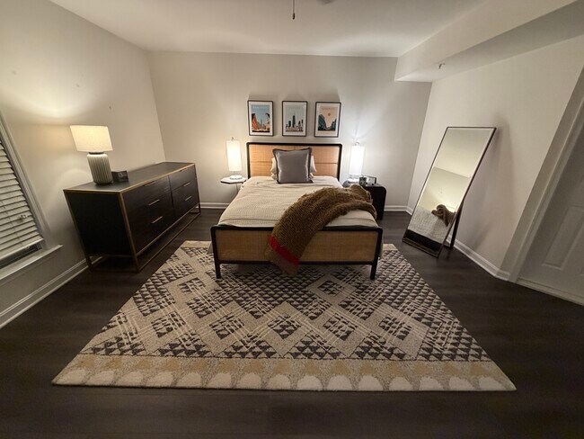 Building Photo - 1304F Garden Wall Cir