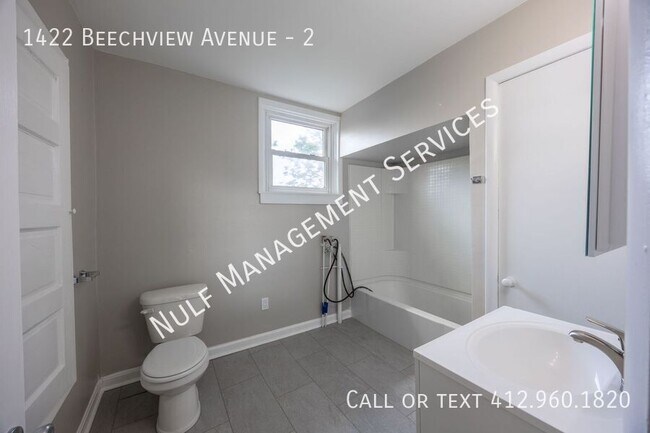 Building Photo - 1422 Beechview Ave
