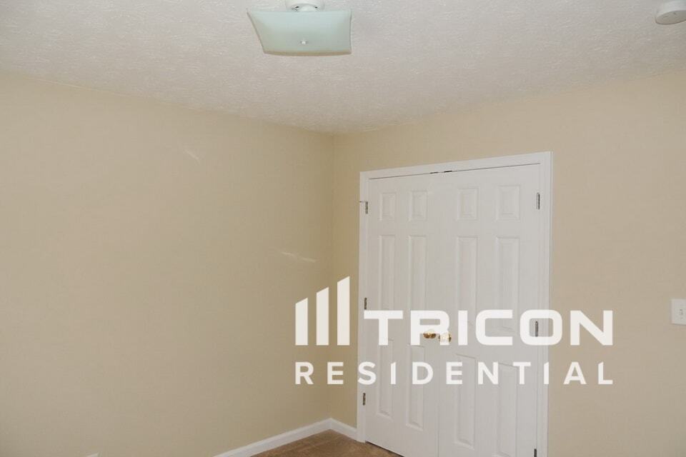 Building Photo - 87 Cypress Pl