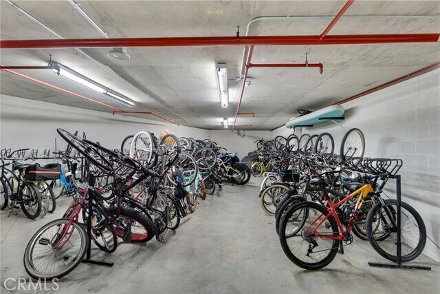 Building Photo - 850 E Ocean Blvd