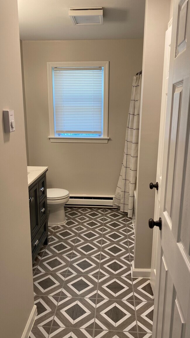 Bathroom - 55 Sandy Brook Dr