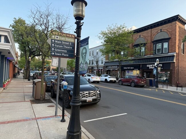 Building Photo - Charming 2BR Apartment in Metuchen