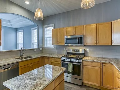 Building Photo - 45 N Ogden St