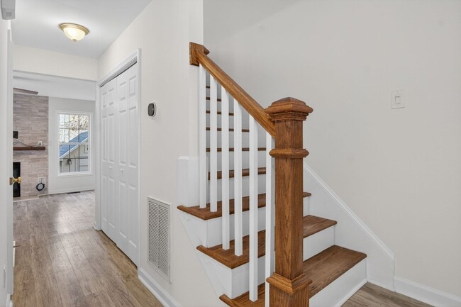 Building Photo - 4921 Windproof Way