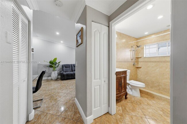 Building Photo - 11025 W Okeechobee Rd