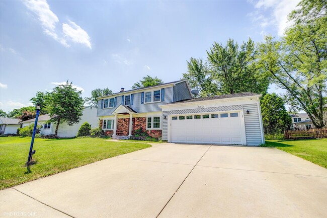 Building Photo - 950 Belmar Ln
