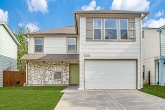 Building Photo - 3 Bedroom/2.5 Bathroom Hunters Chase Subdivision