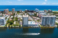 Building Photo - 1505 N Riverside Dr