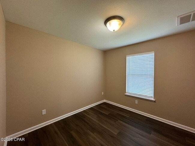 Building Photo - 1808 Shanun Ct