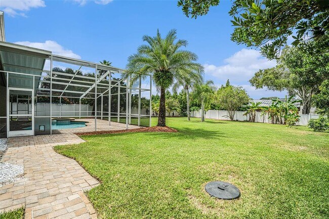 Building Photo - 15008 Arbor Hollow Dr