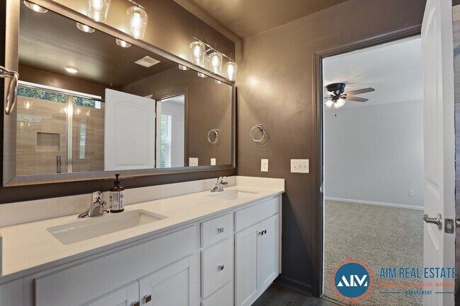 Building Photo - Spacious and Modern 4BR Home in Millstone ...