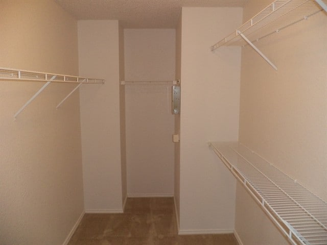 Building Photo - 1601 White Oak Rd