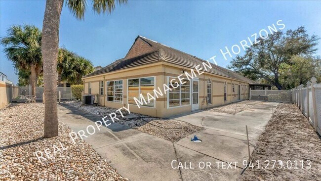 Building Photo - 3613 57th Ave Dr W