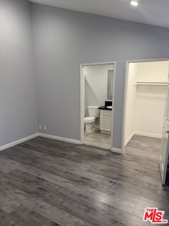 Building Photo - 7639 Kester Ave