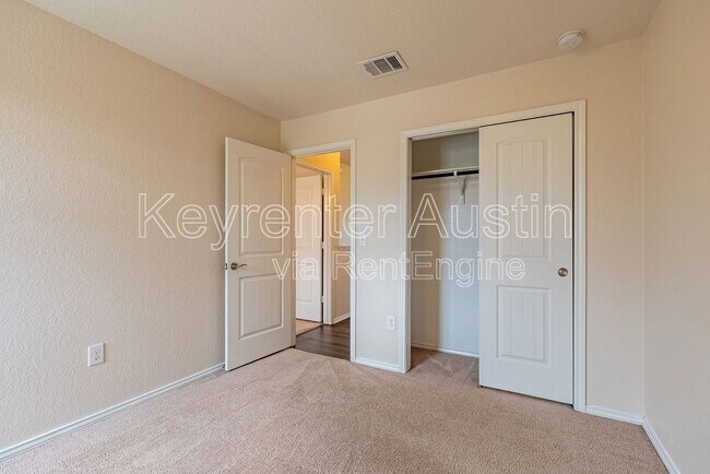 Building Photo - 10120 Crescendo Ln
