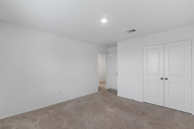 Building Photo - 3034 Twisted Myrtle Dr