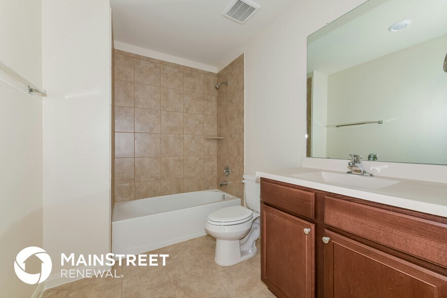 Building Photo - 26251 Bosch Dr