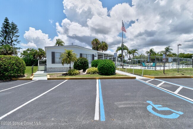 Building Photo - 6180 98th Ln