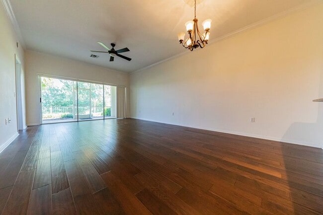 Building Photo - 39 Enclave Dr