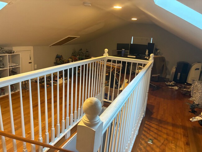 Building Photo - SPACIOUS LAWRENCEVILLE 3 BED 2.5 BATH! PERFECT LOCATION!