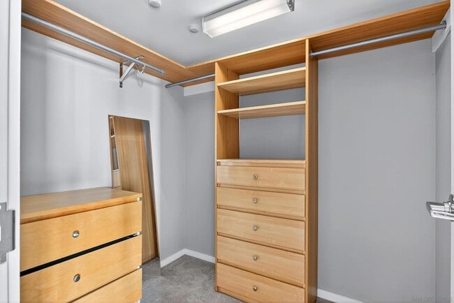 Building Photo - 321 Tenth Ave