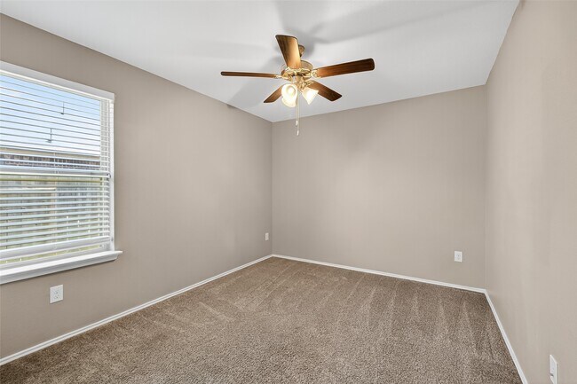 Building Photo - 3311 Specklebelly Dr.