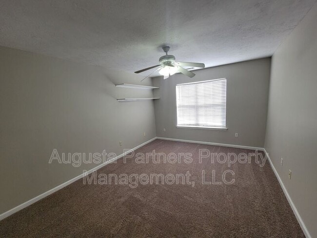 Building Photo - 117 Palmer Ct