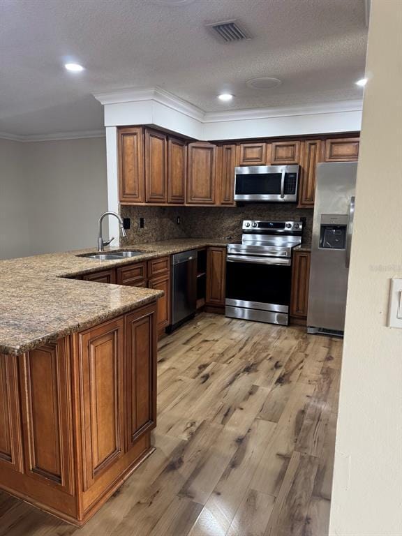 Building Photo - 3306 Lake Saxon Dr