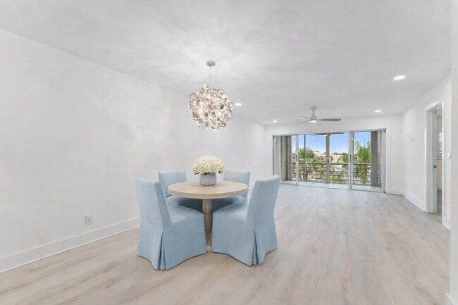 Building Photo - 29 Yacht Club Dr