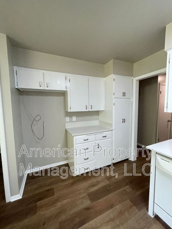 Building Photo - 7217 E 55th Pl