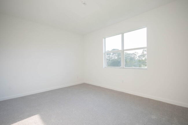 Building Photo - Flannigan Way, Lake Worth, FL 33463 - 3 BR...