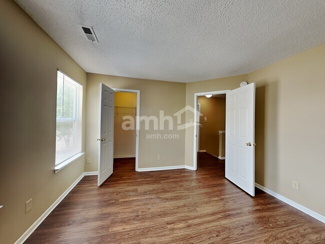 Building Photo - 14766 White Tail Run