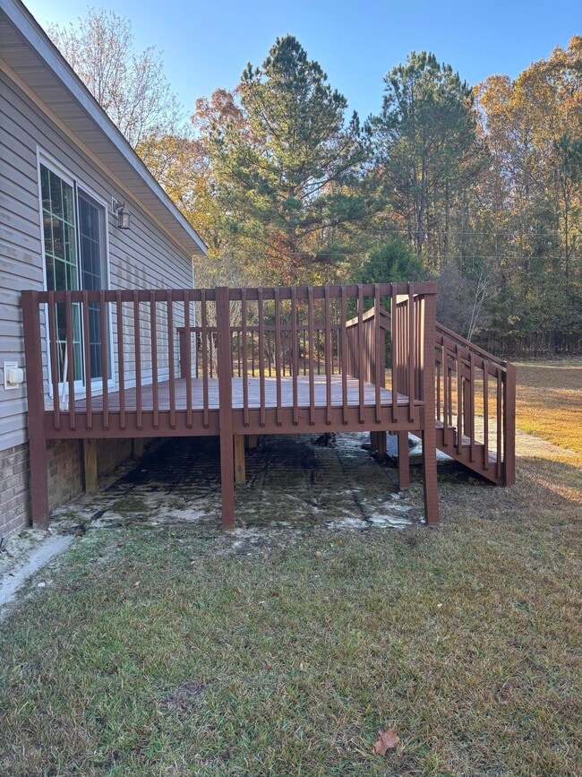 Building Photo - 205 Joy Rd