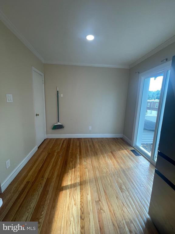 Building Photo - 3300 Kayford Cir
