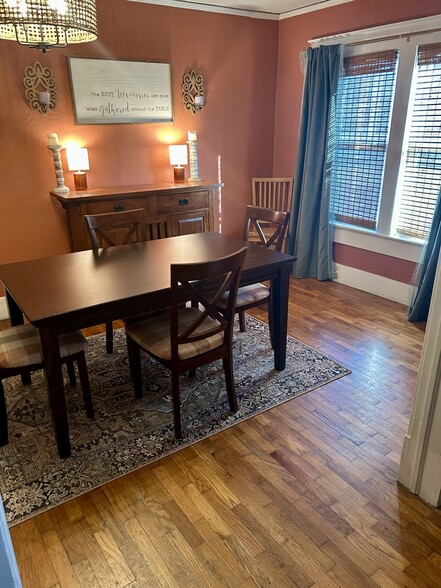 Dining Room - 1515 Bluff Ave