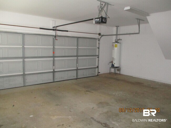 Building Photo - 9153 Parliament Cir