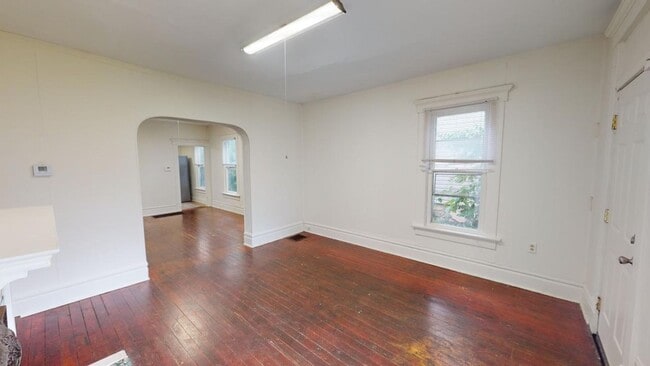 Building Photo - 46-48 West Blake Avenue