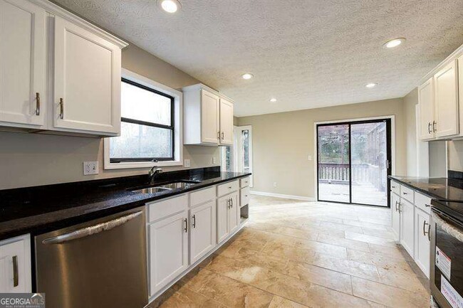 Building Photo - 4330 Laurel Summit Ct