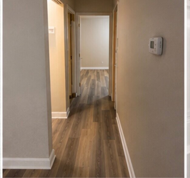 Building Photo - 217 S Orchard Dr