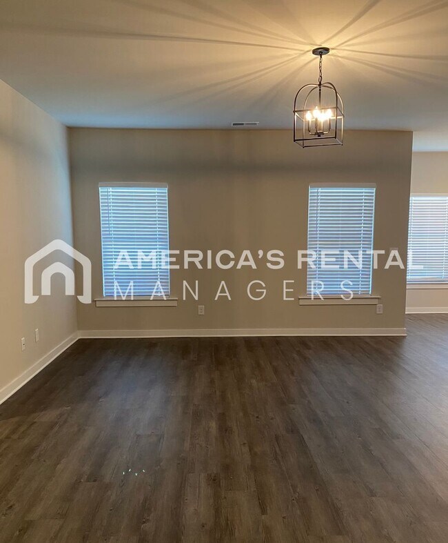 Building Photo - Home for Rent in Jemison, AL... View with 48 Hours Notice!