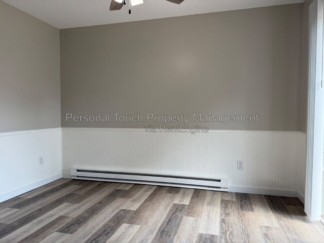 Building Photo - 2143 2nd Ave E
