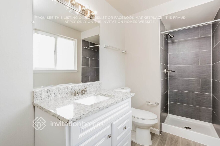 Building Photo - 13256 Rigel Dr