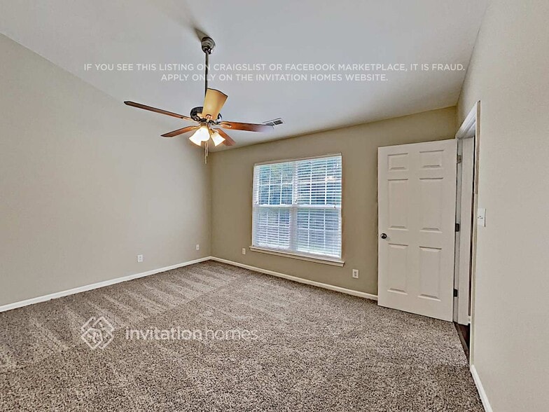 Building Photo - 3017 Secret Garden Ct